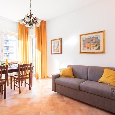 Caput Mundi Rooms - 100Mt To Metro A, Terrace, A-C, 15 Min To Center 로마 외부 사진