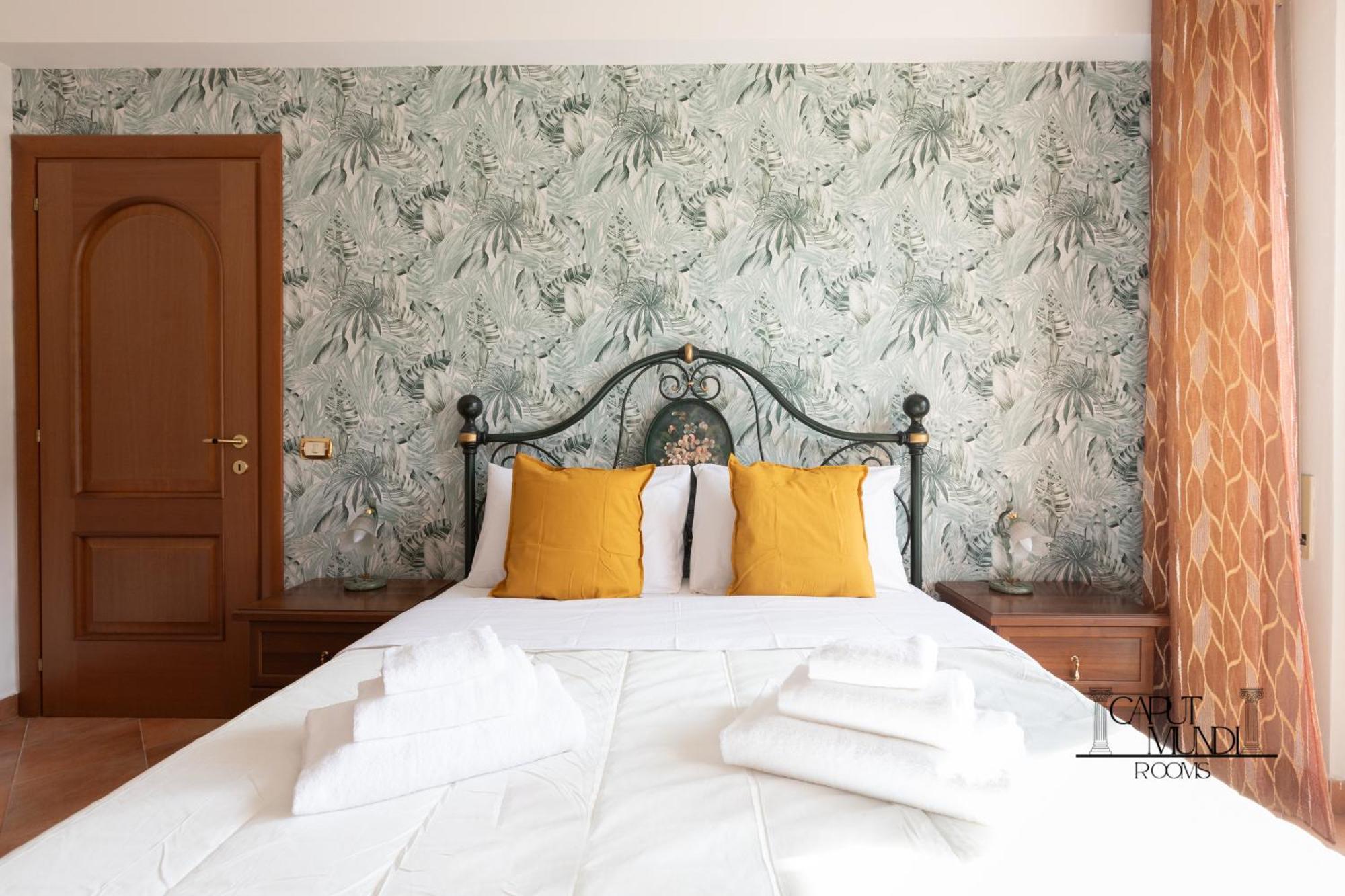 Caput Mundi Rooms - 100Mt To Metro A, Terrace, A-C, 15 Min To Center 로마 외부 사진