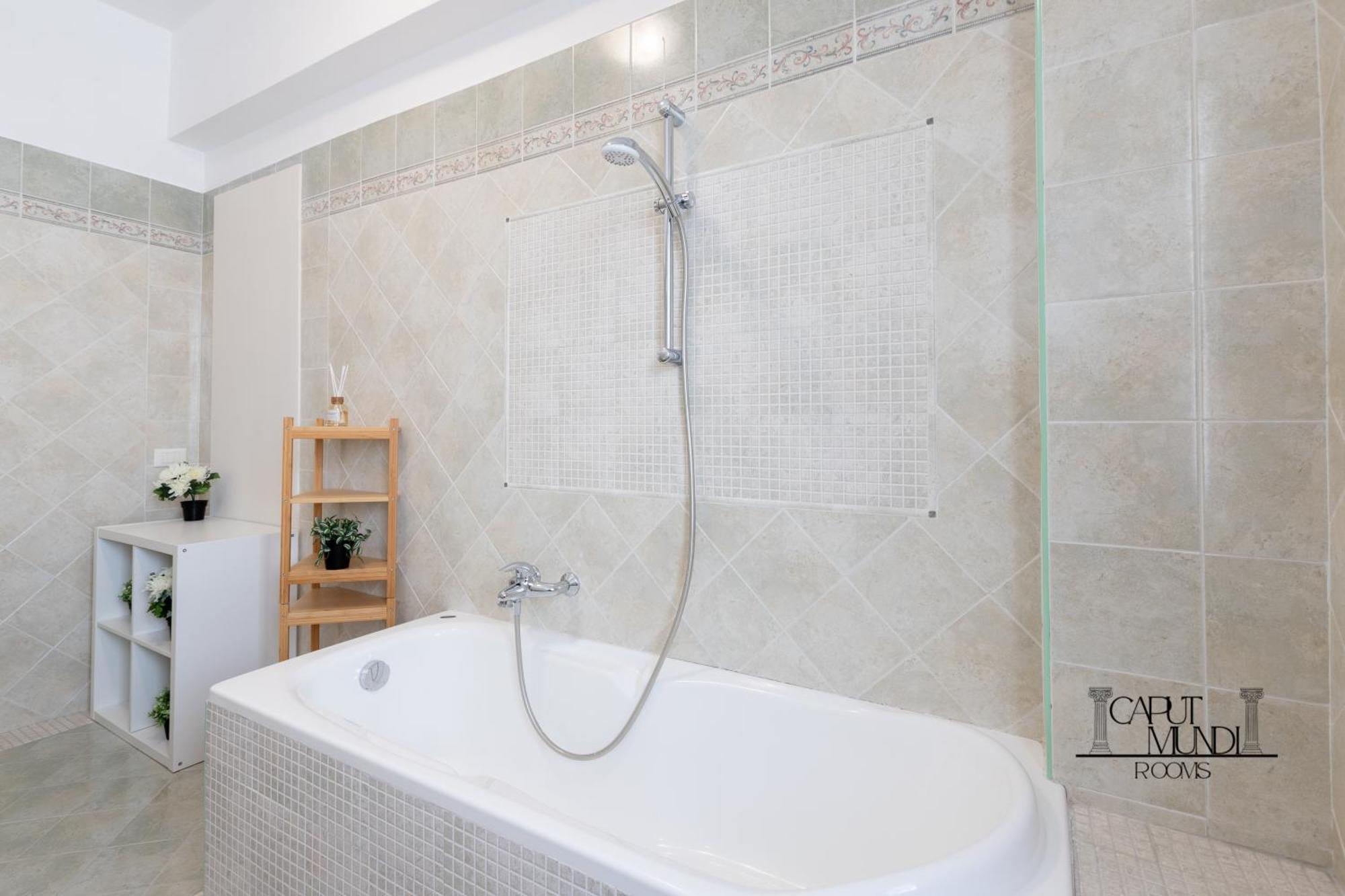 Caput Mundi Rooms - 100Mt To Metro A, Terrace, A-C, 15 Min To Center 로마 외부 사진