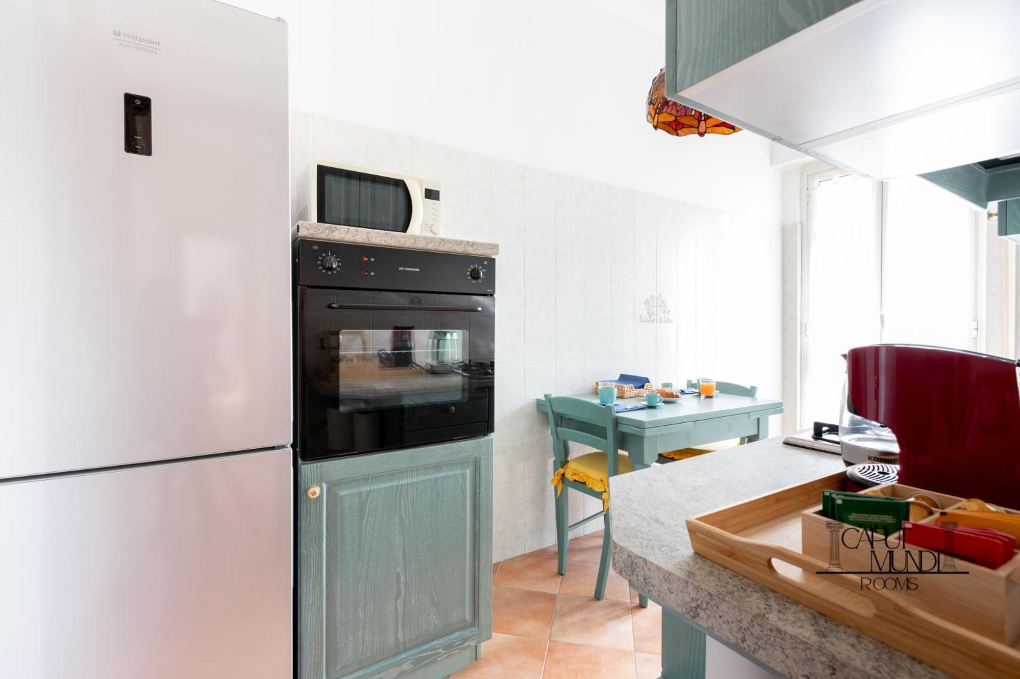 Caput Mundi Rooms - 100Mt To Metro A, Terrace, A-C, 15 Min To Center 로마 외부 사진