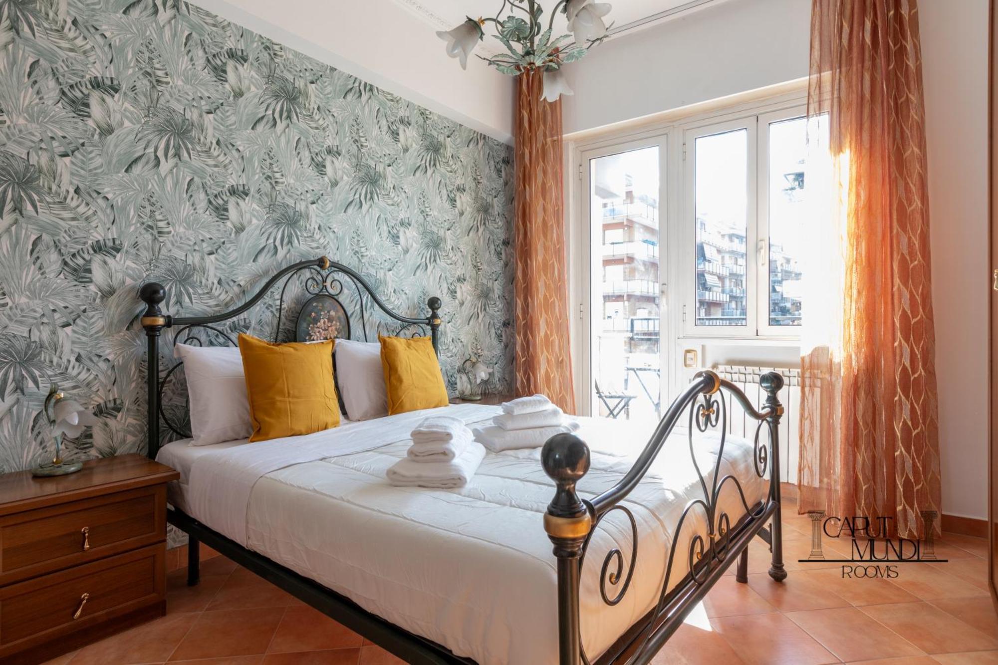 Caput Mundi Rooms - 100Mt To Metro A, Terrace, A-C, 15 Min To Center 로마 외부 사진