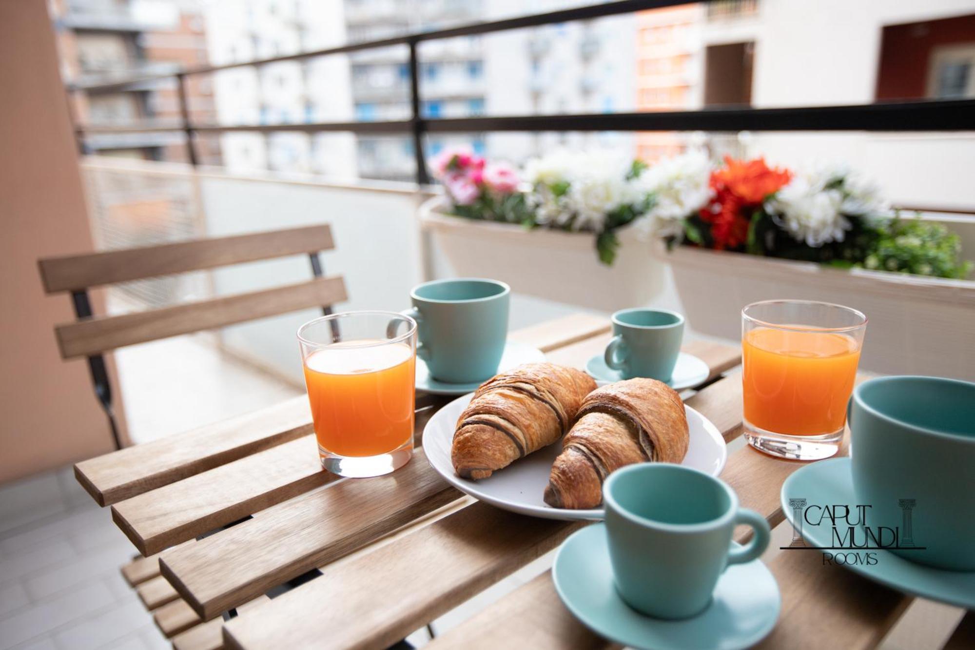 Caput Mundi Rooms - 100Mt To Metro A, Terrace, A-C, 15 Min To Center 로마 외부 사진